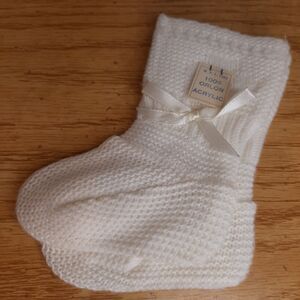 Vtg NWT WPL 7502 100% Orlon Acrylic Baby Booties Socks White